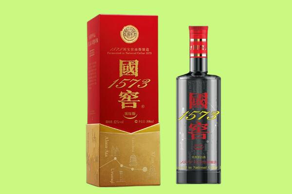 林甸县回收国窖1573.jpg